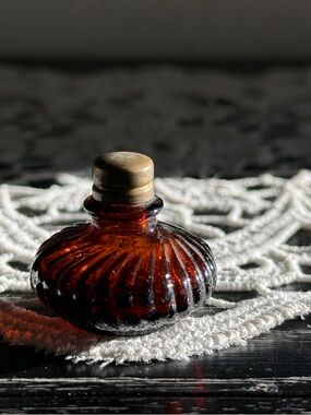 Tiny Vintage Amber Perfume Bottle, Empty Mini Glass Bottle
